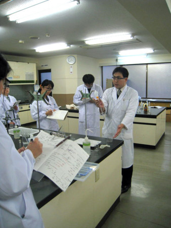 f:id:bunseki:20110501153744j:image,h300