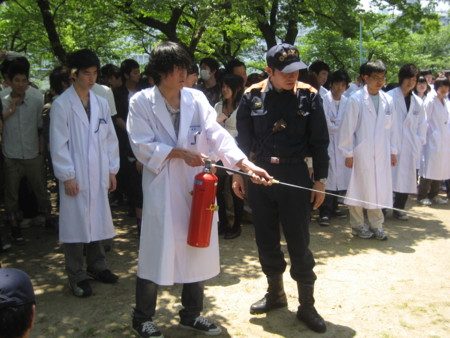 f:id:bunseki:20110519115857j:image