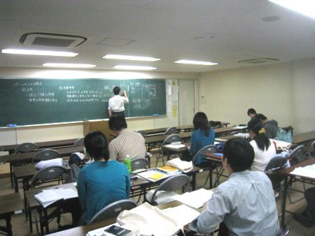 f:id:bunseki:20110522141152j:image,w300