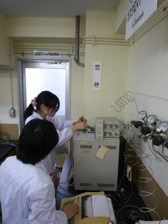 f:id:bunseki:20110522164504j:image,h225