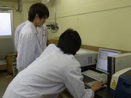 f:id:bunseki:20111215135654j:image:w360
