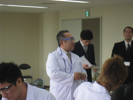 f:id:bunseki:20111220135538j:image:w360