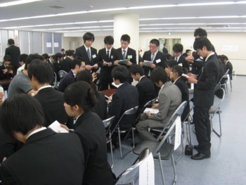 f:id:bunseki:20120519110627j:image:w360