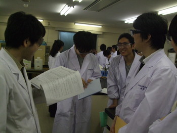 f:id:bunseki:20120620074021j:image