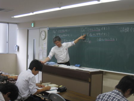 f:id:bunseki:20120708071809j:image:w360