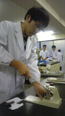 f:id:bunseki:20120922190521j:image,w175