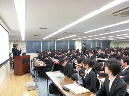 f:id:bunseki:20121206034343j:image