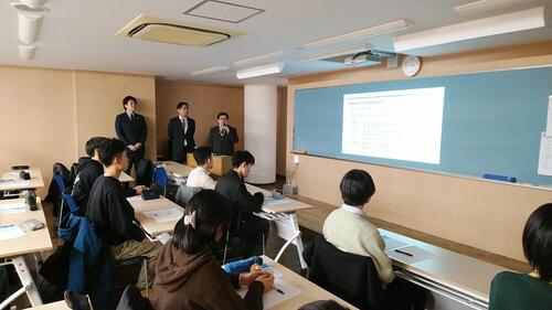 【外部連携授業-大環協】 ～卒業生から学ぶ環境を見守る分析の仕事～