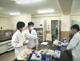 卒業研究で磨かれる社会人基礎力