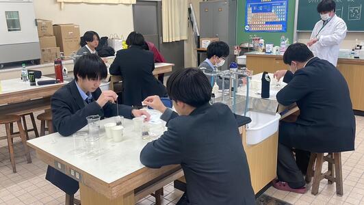 LINE_ALBUM_117出張実験会_240122_2.jpg